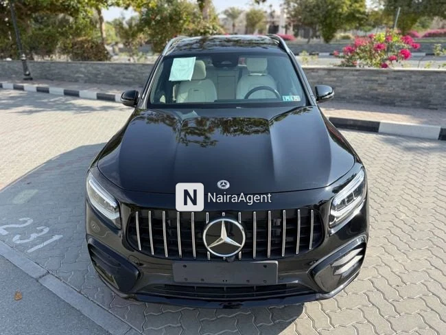 Mercedes Benz GLB250